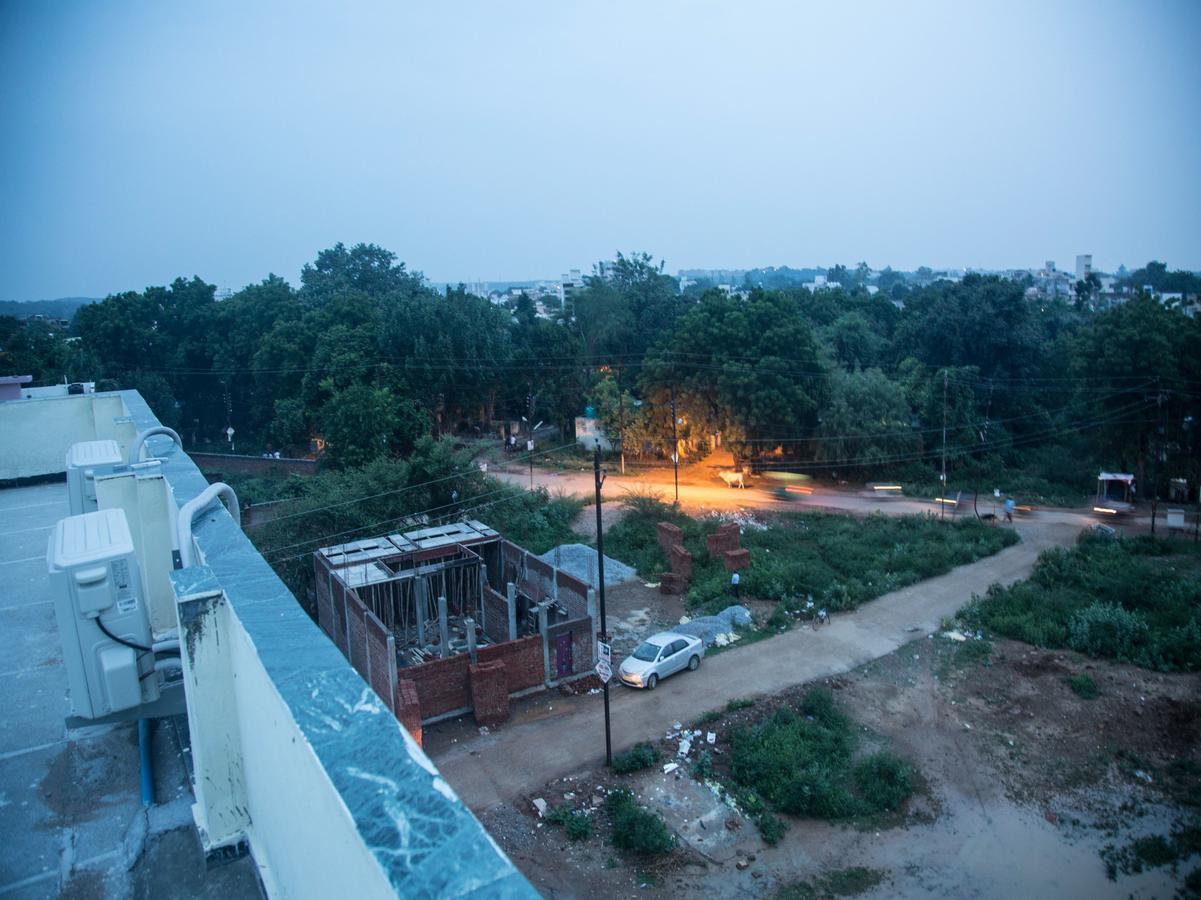 Oyo 9123 Baghban Residency Hotel Gwalior Exterior foto